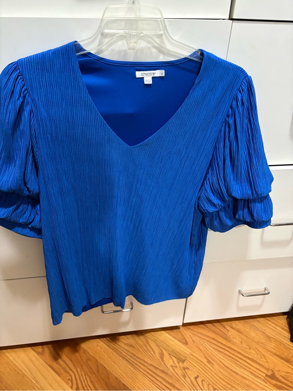Chico's Vibrant Blue Pleated V-Neck Puff Sleeve Blouse